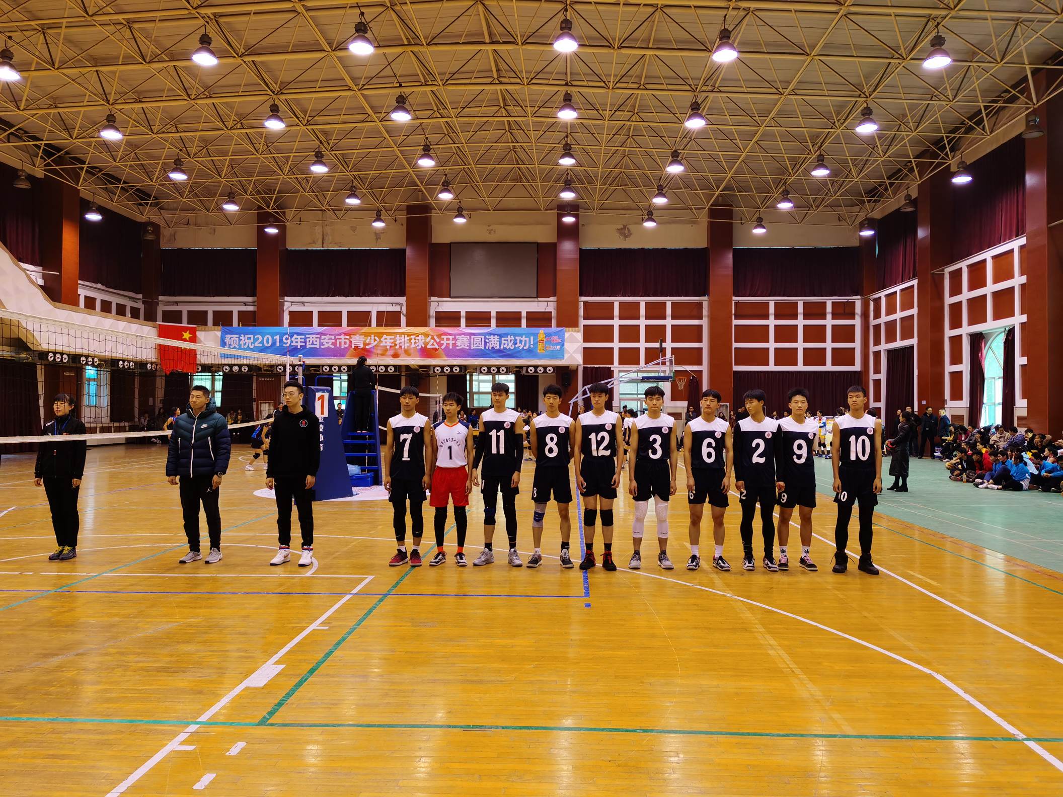 西安市曲江第一中学排球队在2019年西安市青少年排球公开赛中斩获佳绩