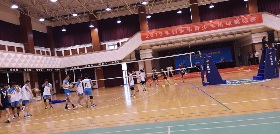 西安市曲江第一中学排球队代表雁塔区参加2019年西安市青少年排球锦标